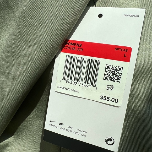 New $55 S M L Women’s Nike Sportswear Asymmetrical Long-Sleeve Top CZ8188-320 - Picture 10 of 11